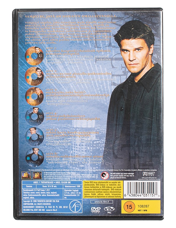 Angel: 1. tuotantokausi - DVD - DVD-elokuvat - 10105472388 - 1