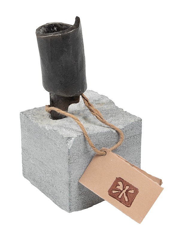 ERKKI KOKKO Kivinen kynttilänjalka - Kynttilänjalat - 10105473562 - 0