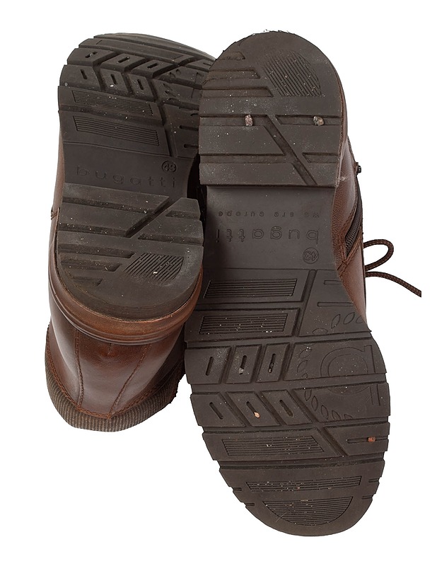 BUGATTI miesten nauhakengät, 43 - Miesten saappaat ja talvikengät - 10105476280 - 3