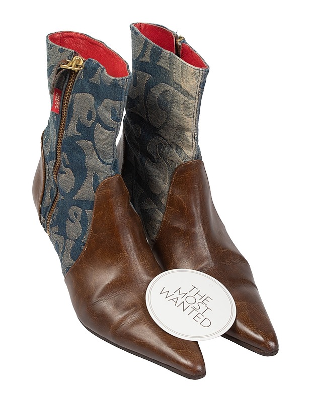 MISS SIXTY nilkkurit,38 - Naisten nilkkurit ja saappaat - 10105476299 - 0