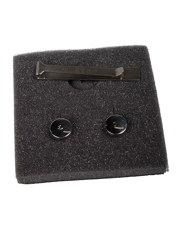 ILKKA MARTTIINI solmioneula ja kalvosinnapit - Solmiot ja kalvosinnapit - 10105476937 - 2