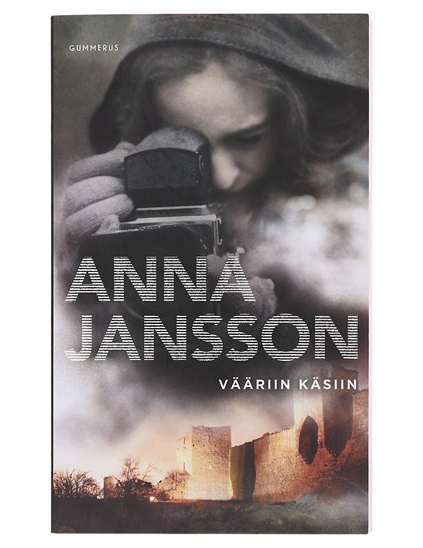 Vääriin käsiin - Jansson, Anna - Jännitys ja dekkarit - 10105476962 - 0