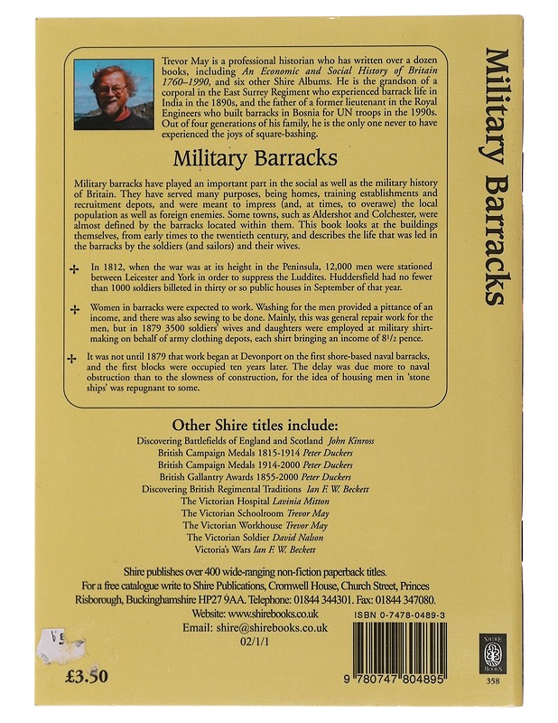 Military Barracks - Trevor May - Historiakirjat - 10105477410 - 1