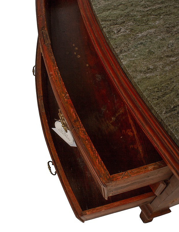 Antiikkilipasto - Hyllyt, lipastot ja arkut - 10105478860 - 5