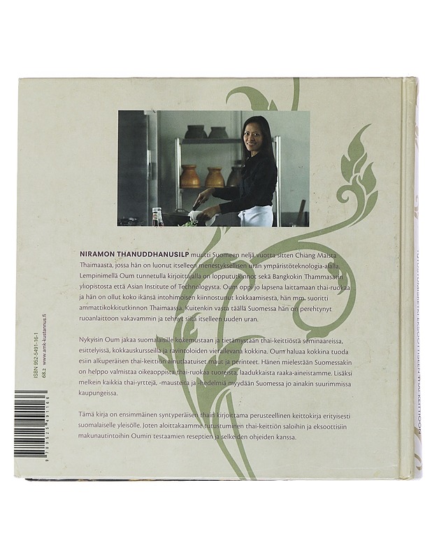 Kin khao rue-yang : tutustumisretki eksoottiseen thai-keittiöön - Thanuddhanusilp, Niramon - Ruokakirjat - 10105479104 - 1