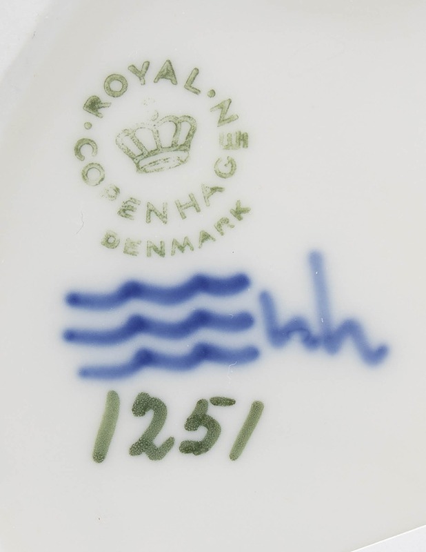 ROYAL COPENHAGEN Amager tyttö figuuri - Koriste-esineet - 10105479604 - 2