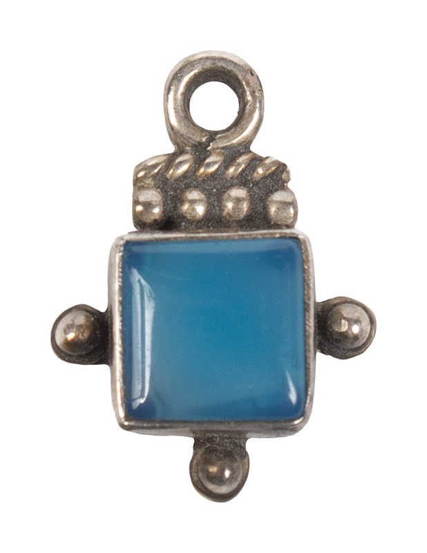 Hopeinen amuletti - Askartelu - 10105480963 - 0