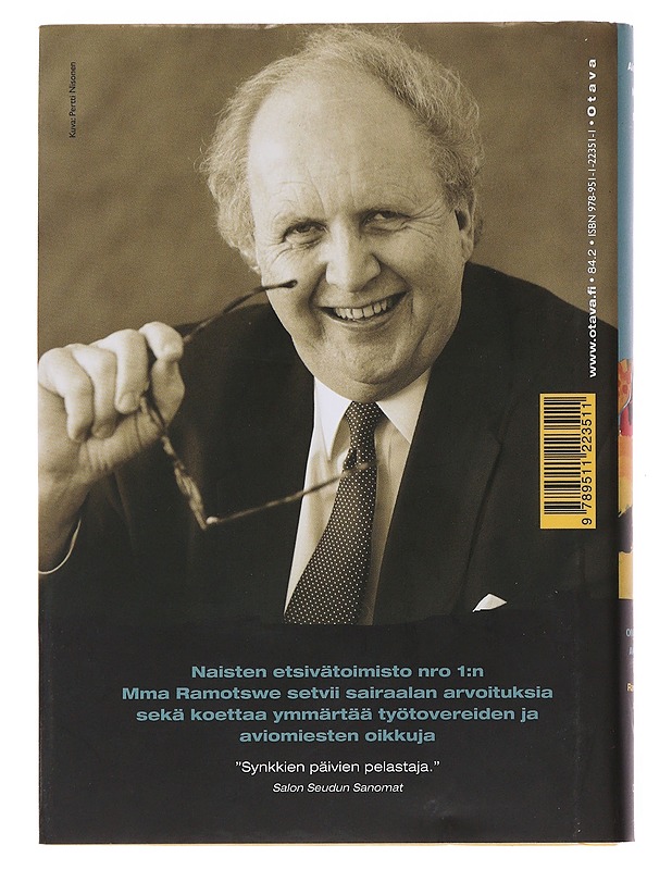 Oivallinen aviomies - McCall Smith, Alexander - Jännitys ja dekkarit - 10105481018 - 1