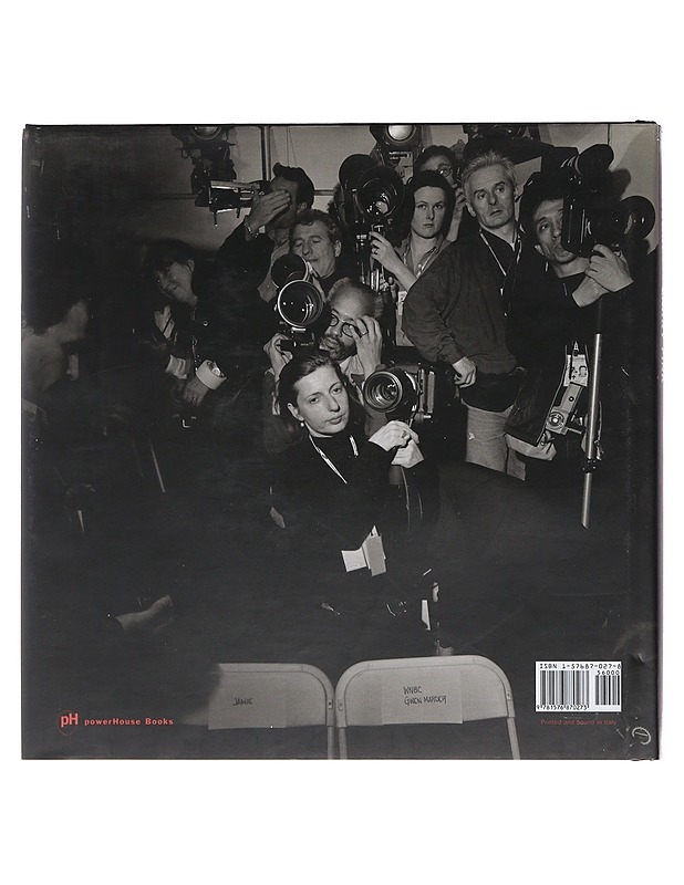 Runway: photographs by Larry Fink - Taide- ja kulttuurikirjat - 10105482445 - 1