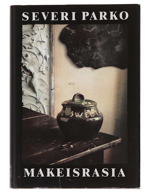 Makeisrasia  - Severi Parko  - Tietokirjat - 10105482588 - 0