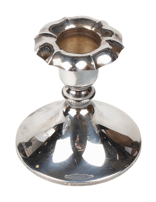 AURAN KULTASEPPÄ OY hopeinen kynttilänjalka - Kynttilänjalat - 10105483387 - 0