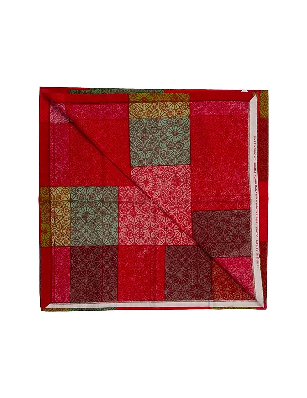 Itse ommeltu pöytäliina, 135 x 138 cm - Pöytäliinat - 10105484575 - 1