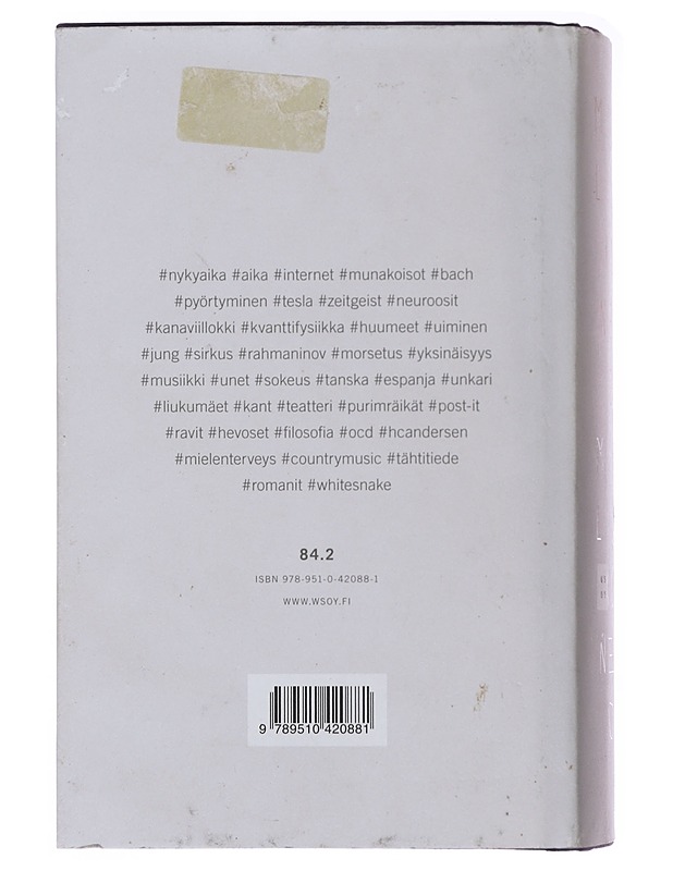 O : romaani (tai yleispätevä tutkielma siitä miksi asiat ovat niin kuin ovat) - Miki Liukkonen - Romaanit ja novellit - 10105484737 - 1