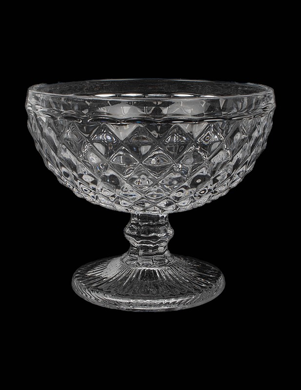 Jalallinen tarjoilukulho - Lautaset ja kulhot - 10105485695 - 1