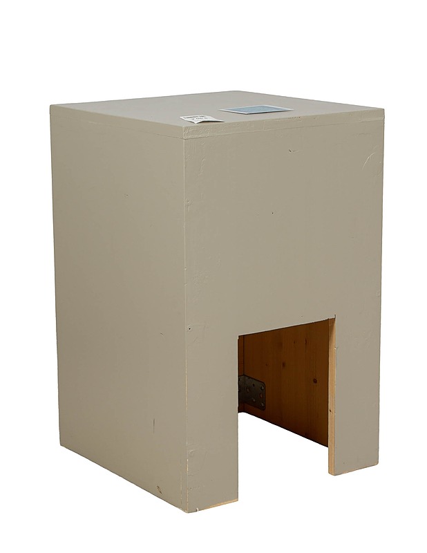 Harmaa lipasto - Hyllyt, lipastot ja arkut - 10105486332 - 2