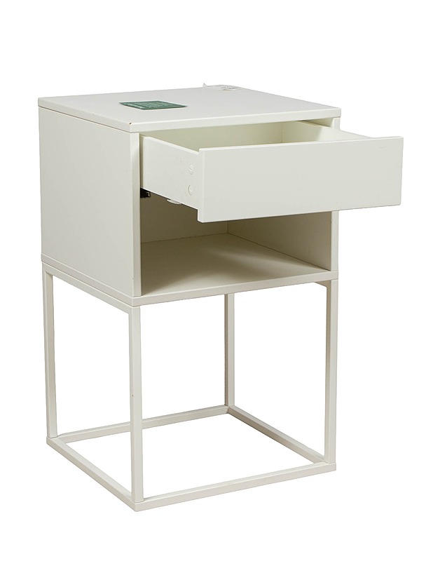 Valkoinen lipasto - Hyllyt, lipastot ja arkut - 10105486346 - 1