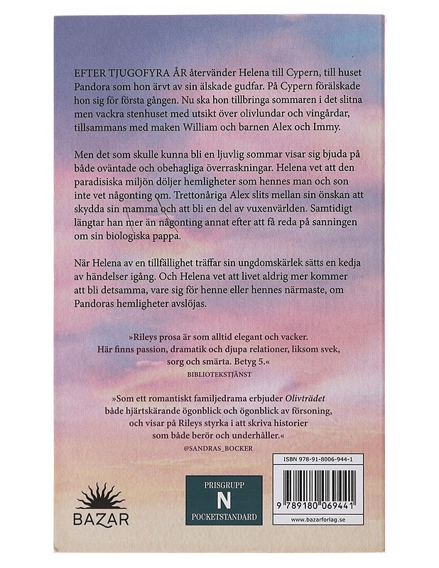 Olivträdet - Riley, Lucinda - Romaanit ja novellit - 10105486393 - 1