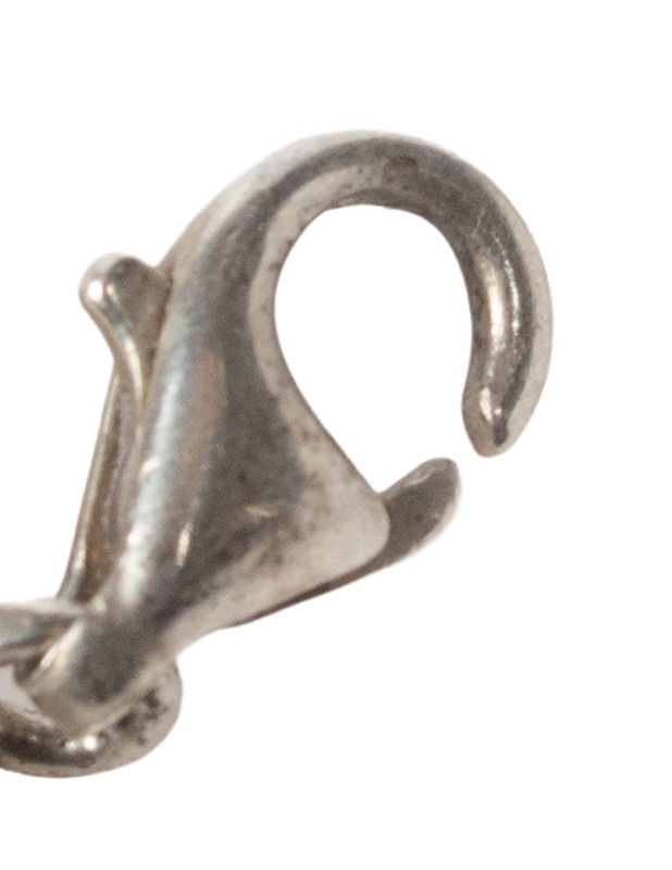 Hopeinen K-amuletti - Askartelu - 10105487208 - 1