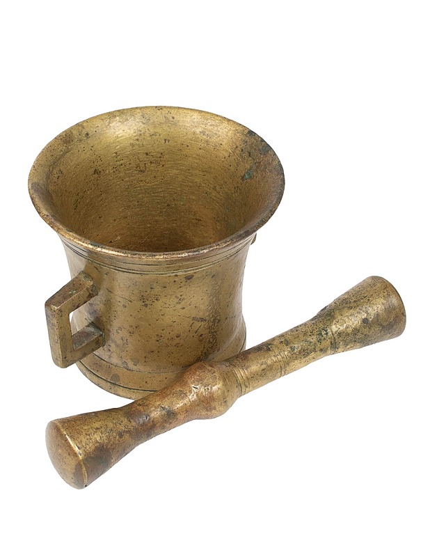 Messinkinen mortteli ja survin - Muut astiat - 10105488027 - 0