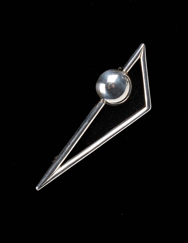 Hopeinen rintakoru - Korut - 10105488387 - 1