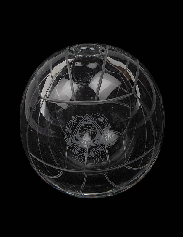 SUOMEN PALLOLIITTO 50 vuotta palkintomaljakko - Maljakot ja ruukut - 10105490229 - 0