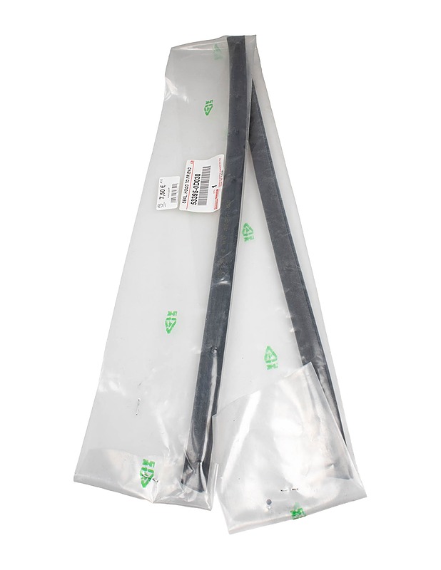 TOYOTA konepellin etutiiviste 53395-0D030 - Muut urheiluvälineet ja vapaa-aika - 10105490656 - 0