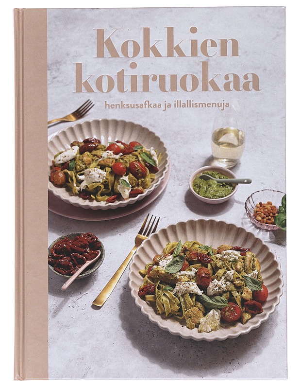 Kokkien kotiruokaa: henksusafkaa ja illallismenuja - Ruokakirjat - 10105491755 - 0