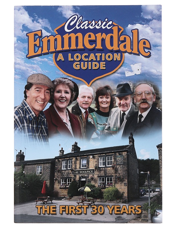 Classic Emmerdale : A Location Guide - Tietokirjat - 10105492654 - 0