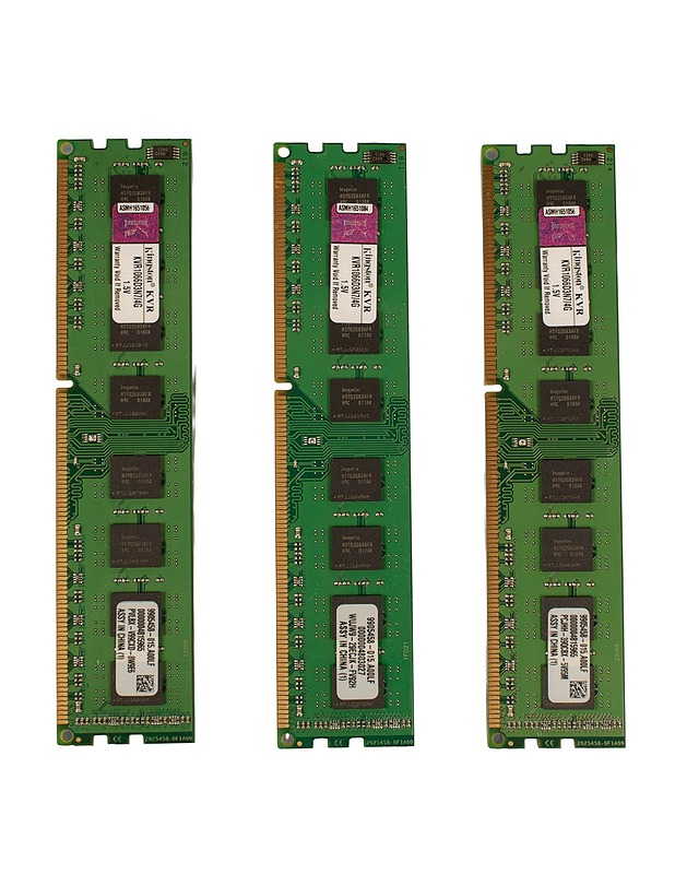 KINGSTON DDR3 12 Gt (3 x 4Gt) RAM-muisti - Tietokoneet - 10105492746 - 0