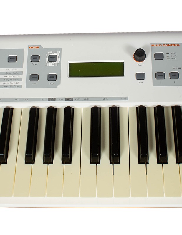 M-AUDIO Venom -Virtual Analog syntetisaattori  - Soittimet - 10105493721 - 5