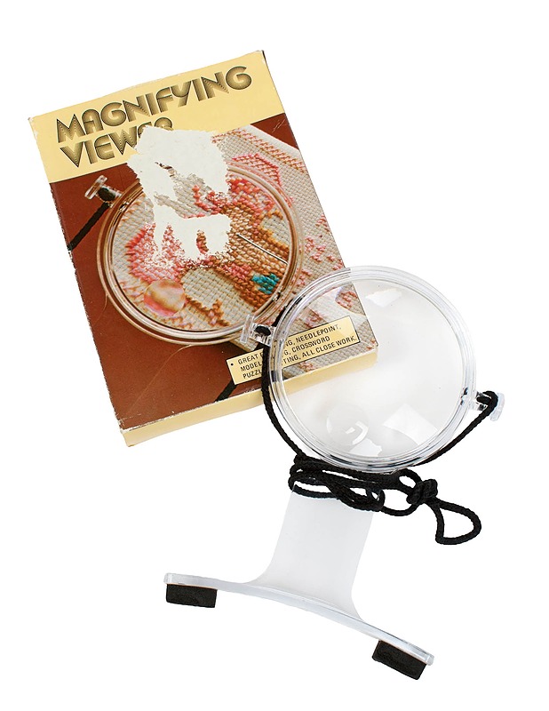 Käsityöläisen suurennuslasi kaulanauhalla - Käsityö - 10105494781 - 0