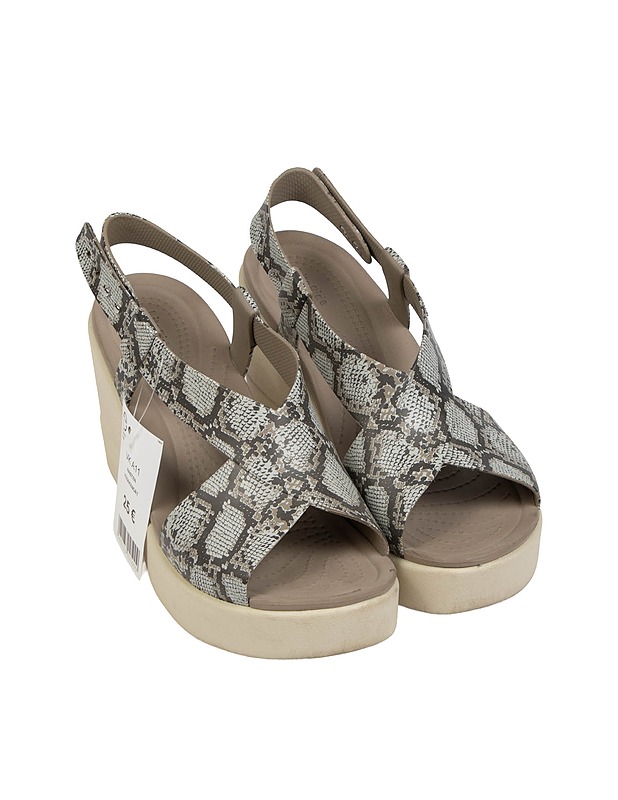 CROCS korolliset sandaalit, 38-39 - Naisten sandaalit ja balleriinat - 10105496247 - 0