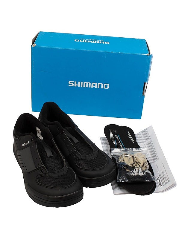 SHIMANO maastopyöräilykengät, 41 - Muut urheiluvälineet ja vapaa-aika - 10105496466 - 0