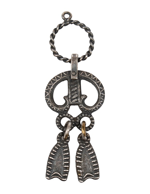 KALEVALA KORU Viipurin rinkilä riipus - Askartelu - 10105496555 - 0