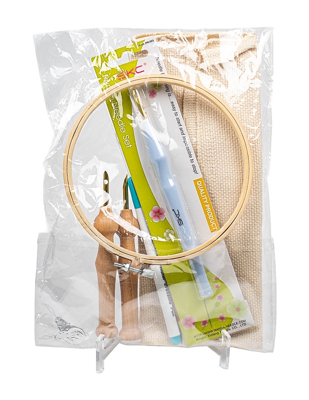 Kirjontasetti/tuftaus - Käsityö - 10105497715 - 0