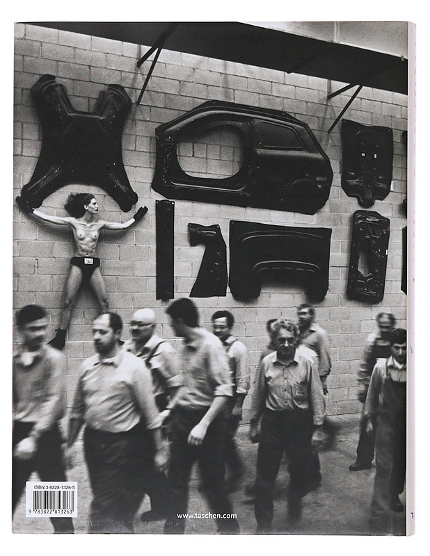 Helmut Newton / work - Newton, Helmut - K18 - Tietokirjat ja oppaat - 10105497754 - 1