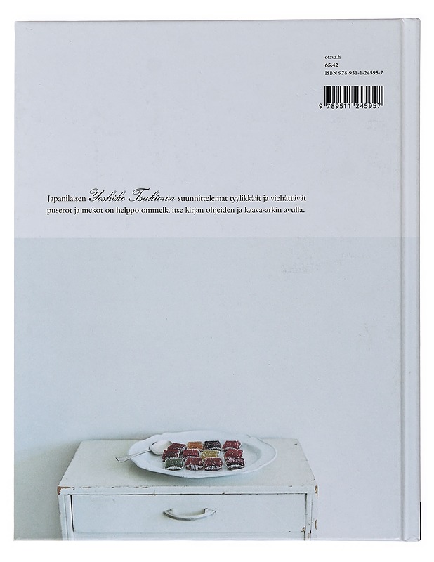 Kauniit puserot ja mekot - Tsukiori, Yoshiko - Tietokirjat ja oppaat - 10105498110 - 1