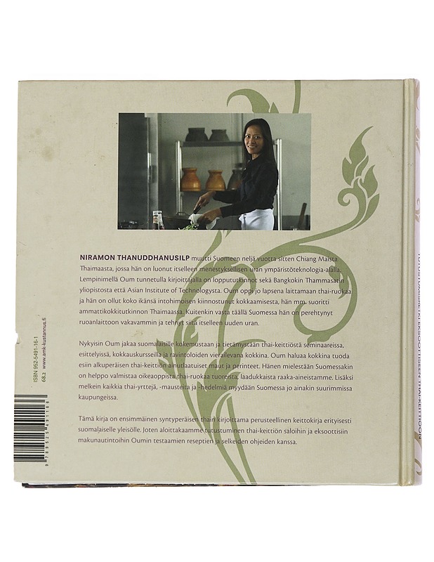 Kin khao rue-yang : tutustumisretki eksoottiseen thai-keittiöön - Thanuddhanusilp, Niramon - Ruokakirjat - 10105498412 - 1