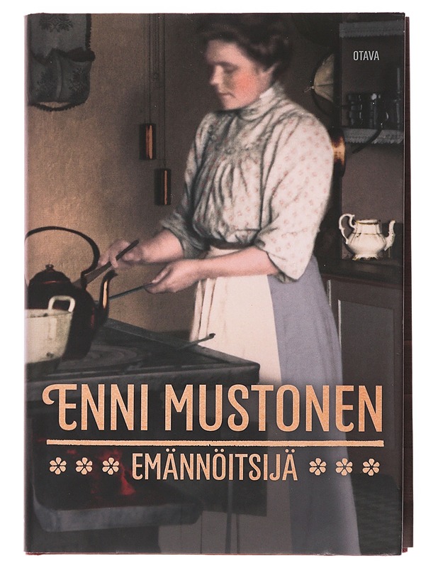 Emännöitsijä - Enni Mustonen - Romaanit ja novellit - 10105499026 - 0