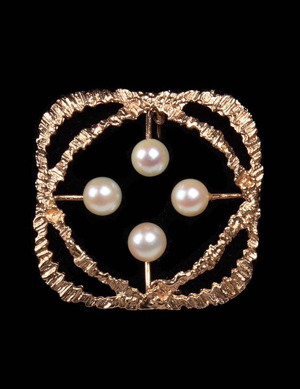 KORUTUOTE ILMARI USKO & CO Ky kultainen rintakoru - Korut - 10105499656 - 1