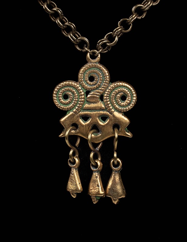 KAEVALA KORU pronssiriipus - Korut - 10105499763 - 1