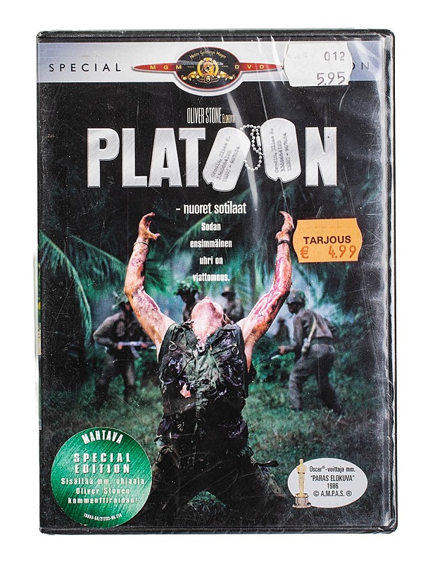 Platoon - Nuoret Sotilaat - DVD - DVD-elokuvat - 10105500049 - 0
