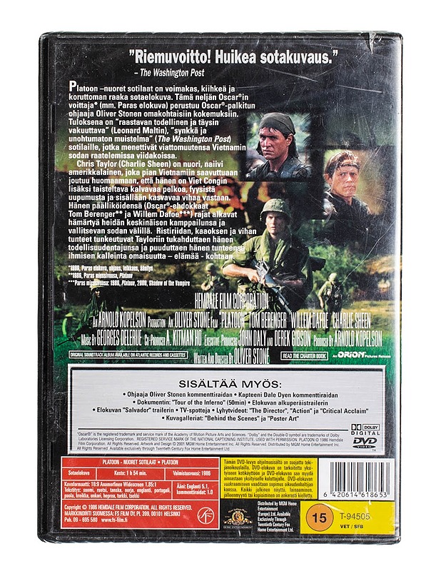 Platoon - Nuoret Sotilaat - DVD - DVD-elokuvat - 10105500049 - 1
