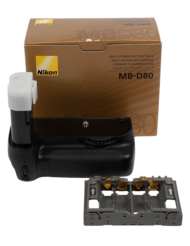 NIKON MB-D80 akkukahva - Muut urheiluvälineet ja vapaa-aika - 10105501086 - 0