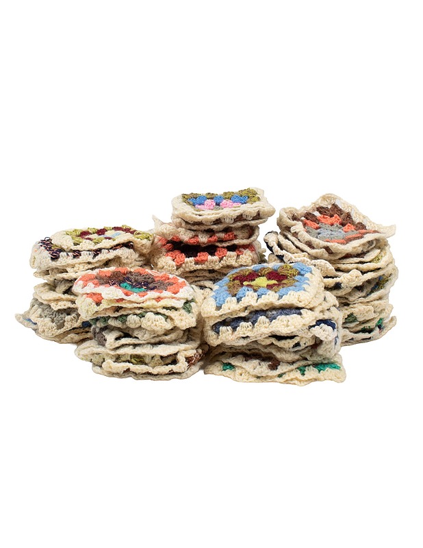 Isoäidin neliö, 86 kpl - Käsityö - 10105501688 - 1