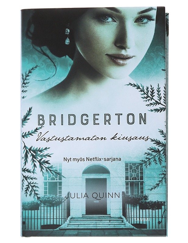 Vastustamaton kiusaus - Quinn, Julia - Romaanit ja novellit - 10105501935 - 0