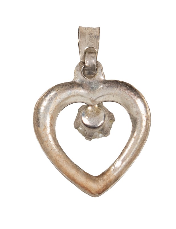 Hopeinen sydänamuletti - Askartelu - 10105502113 - 1