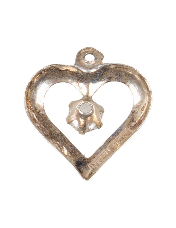 Hopeinen sydänamuletti - Askartelu - 10105502124 - 1