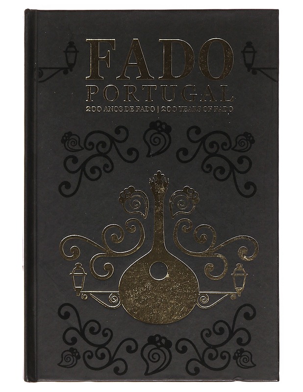 Fado Portugal : 200 Years Of Fado - Tietokirjat ja oppaat - 10105502514 - 0