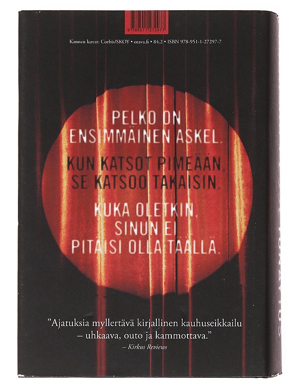 Yönäytös - Pessl, Marisha - Jännitys ja dekkarit - 10105504268 - 1